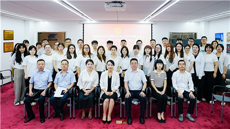2b90c306a44a44bd41e5239e8fd7b39_副本.jpg